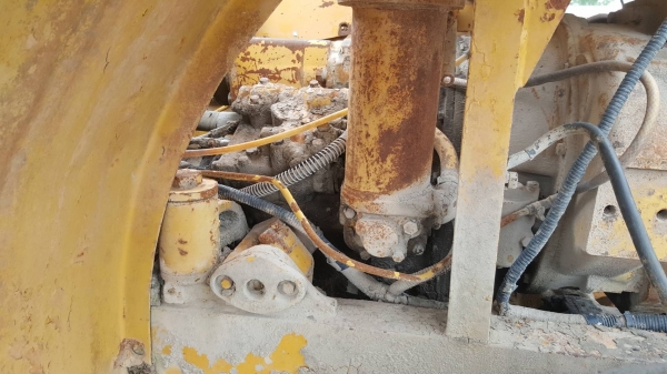 ขายตามสภาพ รถตัก CAT 922 เครื่องพัง (ใส่เครื่อง HINO EH700) เกียร์ดี ราคาต่อรองได้