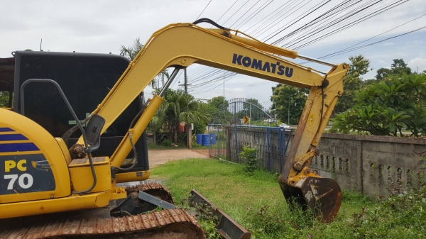 ขาย แบคโฮ KOMATSU PC70-8 รถสวยเต็มทุกระบบ ใช้งานน้อยแค่ 2,000 ชั่วโมง เอกสารเล่มทะเบียนครบ ขาย แบคโฮ KOMATSU PC70-8 รถสวยเต็มทุกระบบ ใช้งานน้อยแค่ 2,000 ชั่วโมง เอกสารเล่มทะเบียนครบ