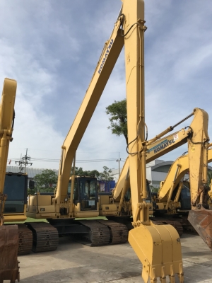 ขายด่วน!! KOMATSU PC200-7 SLFบูมยาว ไมล์ชม.13,000 สภาพสวยค่ะ