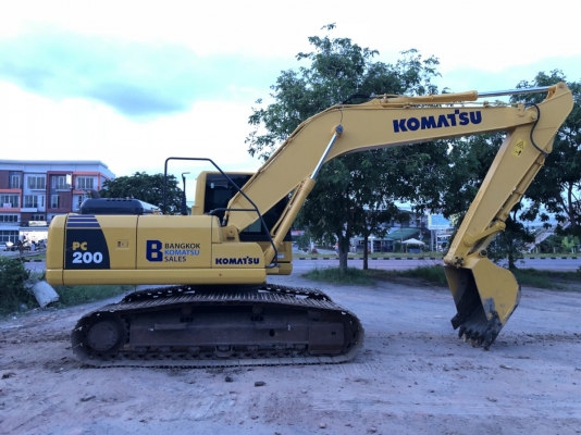 ขายด่วน!! KOBELKO SK200-8 SUPER XM สภาพสวยค่ะ