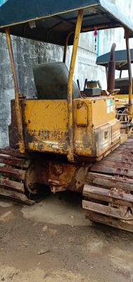 ขายด่วน Komatsu D 2-5 ตีนเป็ด เครื่องดีปั้มแรง 2 คัน ขาย 370000 บาท
