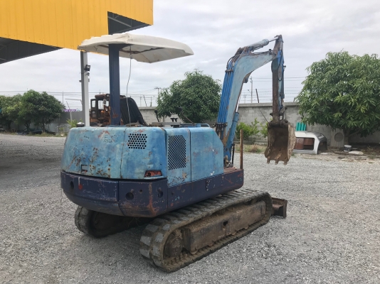 ขายถูกรถแบคโฮKOBELCOรุ่นSK032นำเข้าญี่ปุ่นไม่เคยใช้งานในไทยเอกสารพร้อม แทร็กยางเครื่อง3สูบสภาพพร้อมใช้งาน 081-8302909 จิรโรจน์ Line : @J555