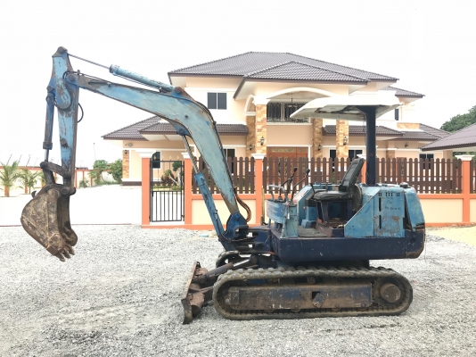 ขายถูกรถแบคโฮKOBELCOรุ่นSK032นำเข้าญี่ปุ่นไม่เคยใช้งานในไทยเอกสารพร้อม แทร็กยางเครื่อง3สูบสภาพพร้อมใช้งาน 081-8302909 จิรโรจน์ Line : @J555
