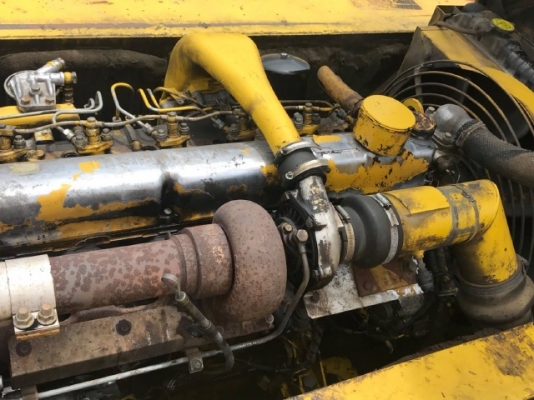 ขายรถขุด KOBELCO SK220 MARK 3 หัวแม่เหล็ก รถนอกนำเข้าเองจากญี่ปุ่น สภาพสวยพร้อมใช้ มีVDOการทำงานครับ