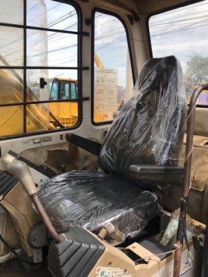 ขายรถขุด KOBELCO SK220 MARK 3 หัวแม่เหล็ก รถนอกนำเข้าเองจากญี่ปุ่น สภาพสวยพร้อมใช้ มีVDOการทำงานครับ