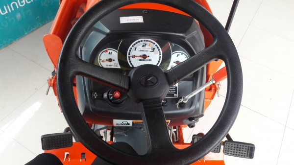 รถแทรกเตอร์มือสอง รถแทรกเตอร์มือสอง