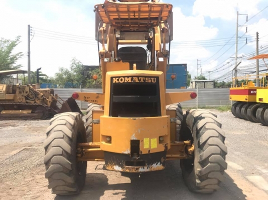 ขายรถตัก KOMATSU SD25P-1 เครื่อง อีซุซู 6BD1 สมบูรณ์พร้อมใช้ครับ FROM JAPAN ติดต่อ 063-9316985 ID LINE : 0639316985 ขายรถตัก KOMATSU SD25P-1 เครื่อง อีซุซู 6BD1 สมบูรณ์พร้อมใช้ครับ FROM JAPAN ติดต่อ 063-9316985 ID LINE : 0639316985