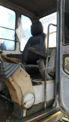 ขายรถแบคโฮ KOBELCO SK200-/// เอกสารเล่ม ราคา 530000