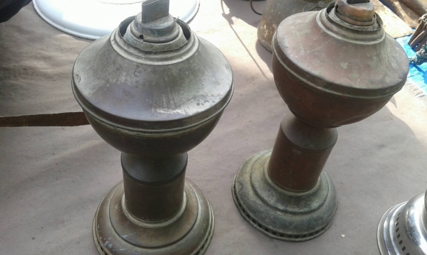 ตะเกียงทองเหลือง