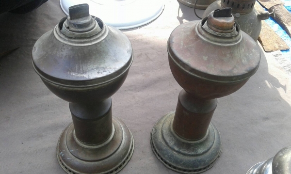 ตะเกียงทองเหลือง