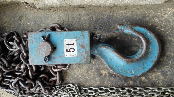 รอกโซ่ทดมือสาวเยอรมัน GEDI Germany ขนาด 5000 kg(5 ตัน) โซ่ยาว 3 เมตร รอกโซ่ทดมือสาวเยอรมัน GEDI Germany ขนาด 5000 kg(5 ตัน) โซ่ยาว 3 เมตร