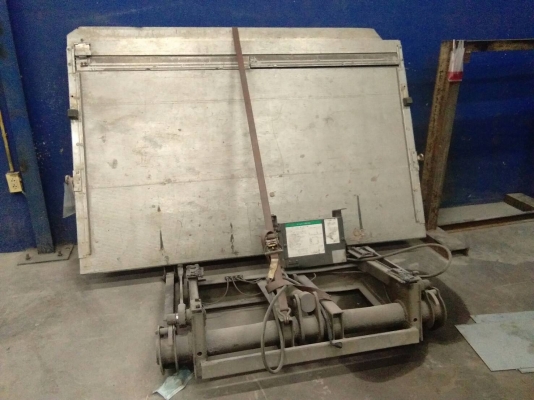 ลิฟท์ท้าย 1 กระบอก ไม่รวมค่าติดตั้ง ลิฟท์ท้าย 1 กระบอก ไม่รวมค่าติดตั้ง