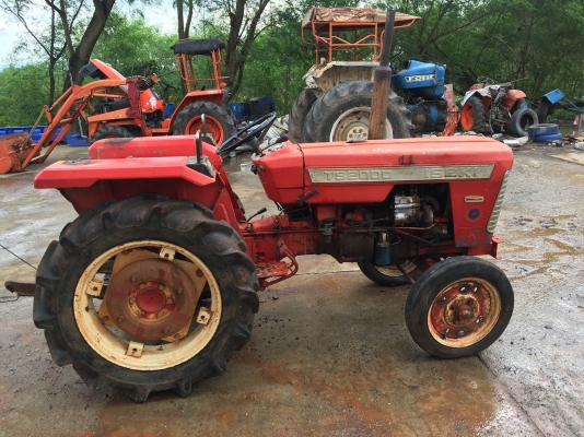 ขายด่วน !! ISEKI TS2000 20 แรงม้า เพลาเดียว ขายด่วน !! ISEKI TS2000 20 แรงม้า เพลาเดียว
