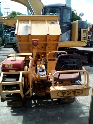 รถบรรทุกตีนตะขาบ YANMAR รุ่น YFW 24 DE รถบรรทุกตีนตะขาบ YANMAR รุ่น YFW 24 DE
