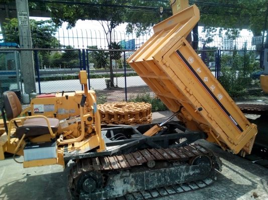 รถบรรทุกตีนตะขาบ YANMAR รุ่น YFW 24 DE รถบรรทุกตีนตะขาบ YANMAR รุ่น YFW 24 DE