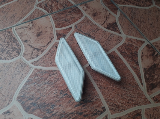 ไฟเสาC BMW E46 แท้ ไฟเสาC BMW E46 แท้