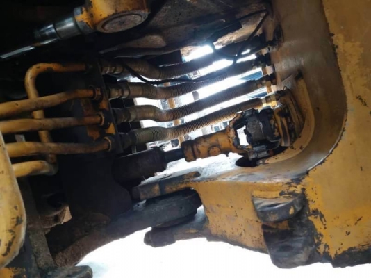 ขาย 345,000 บาท CATTERPILAR 910 ทำงาน 1,579 ชม. เครื่องดี เกียร์แรง ยางสวย พร้อมใช้ เอกสารชื้อขาย  รถอยู่  นครปฐม  โทร 0610710295  สนใจ รายการสินค้า อื่นๆ ที่ เว็ปไชค์ Truck2Hand  https://www.truck2hand.com/index.php?actions=content/search&amp;member_id=1