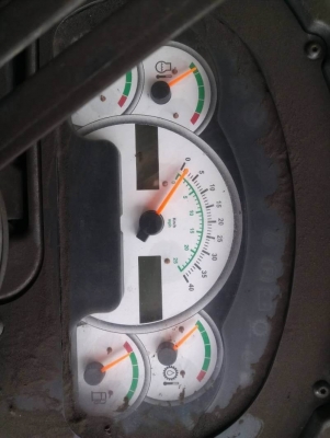 ขาย 935,000 รถตักล้อยาง CATTERPILAR 924Gz ทำงาน 3,xxx ชม. เครื่องดี เกียร์แรง ภายในสวย แอร์เย็น เอกสารอินวอยท์  รถอยู่  บางนา โทร 0610710295  สนใจ รายการสินค้า อื่นๆ ที่ เว็ปไชค์ Truck2Hand  https://www.truck2hand.com/index.php?actions=content/search&amp;