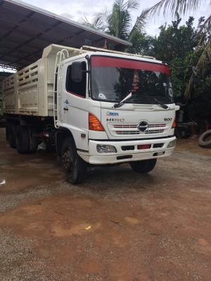 ขาย HINO 260 สองเพลาดั๊ม กระบะเหล็ก รถปี 48