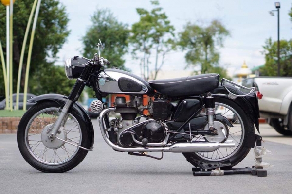 วุฒิ นนบุรี ขาย AJS 500 Model 20 รถสวยๆพร้อมใช้ทะเบียนโอน