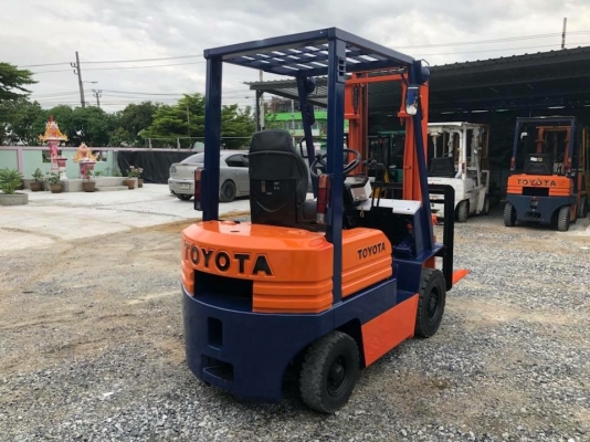 รถโฟล์คลิฟท์ 1.5 ตัน รถโฟล์คลิฟท์ 1.5 ตัน