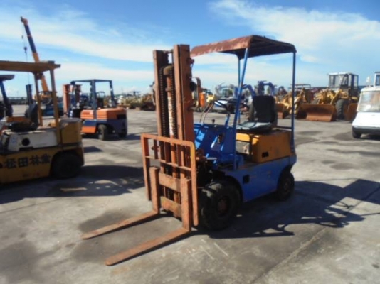 รถโฟล์คลิฟท์ 1.5 ตัน รถโฟล์คลิฟท์ 1.5 ตัน