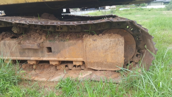 ขาย แบคโฮ CAT EL200B เครื่องดี ปั้มดี ช่วงล่าง 70\% เอกสารใบซื้อขาย ขาย แบคโฮ CAT EL200B เครื่องดี ปั้มดี ช่วงล่าง 70\% เอกสารใบซื้อขาย