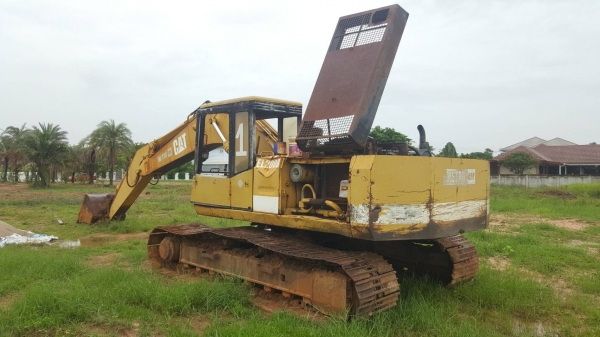 ขาย แบคโฮ CAT EL200B เครื่องดี ปั้มดี ช่วงล่าง 70\% เอกสารใบซื้อขาย ขาย แบคโฮ CAT EL200B เครื่องดี ปั้มดี ช่วงล่าง 70\% เอกสารใบซื้อขาย