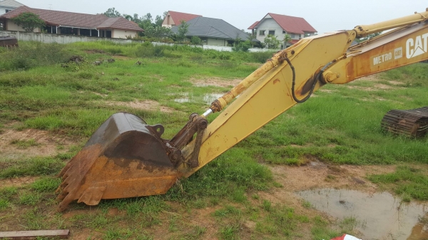 ขาย แบคโฮ CAT EL200B เครื่องดี ปั้มดี ช่วงล่าง 70\% เอกสารใบซื้อขาย ขาย แบคโฮ CAT EL200B เครื่องดี ปั้มดี ช่วงล่าง 70\% เอกสารใบซื้อขาย