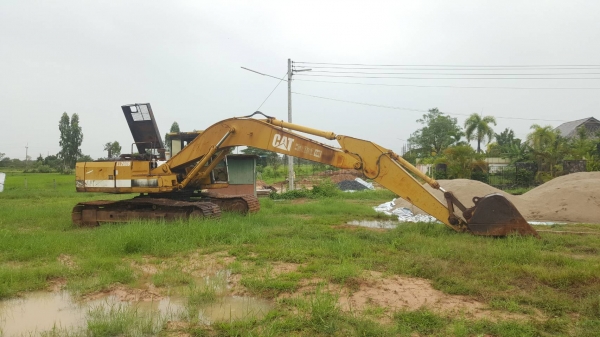 ขาย แบคโฮ CAT EL200B เครื่องดี ปั้มดี ช่วงล่าง 70\% เอกสารใบซื้อขาย ขาย แบคโฮ CAT EL200B เครื่องดี ปั้มดี ช่วงล่าง 70\% เอกสารใบซื้อขาย