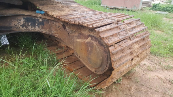 ขาย แบคโฮ CAT EL200B เครื่องดี ปั้มดี ช่วงล่าง 70\% เอกสารใบซื้อขาย ขาย แบคโฮ CAT EL200B เครื่องดี ปั้มดี ช่วงล่าง 70\% เอกสารใบซื้อขาย