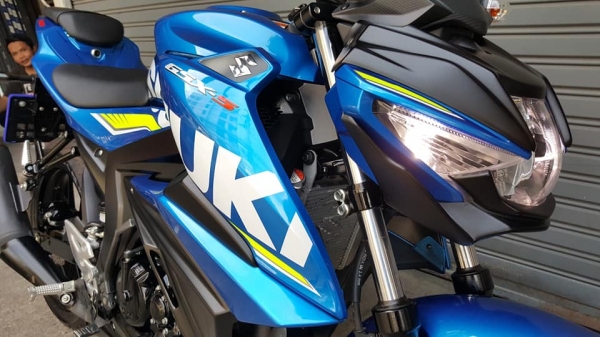 ขออนุญาตขาย SUZUKI GSX-S 150 LIMITED EDITION รถ 5 เดือน วิ่ง 1,500 โล ฟรีค่าโอน ขออนุญาตขาย SUZUKI GSX-S 150 LIMITED EDITION รถ 5 เดือน วิ่ง 1,500 โล ฟรีค่าโอน