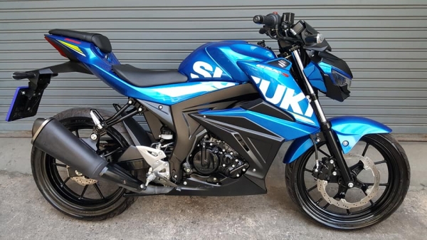 ขออนุญาตขาย SUZUKI GSX-S 150 LIMITED EDITION รถ 5 เดือน วิ่ง 1,500 โล ฟรีค่าโอน
