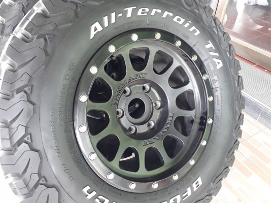ล้อขอบ 16 พร้อมยาง bf goodrich allterrain ko2 สวยๆ