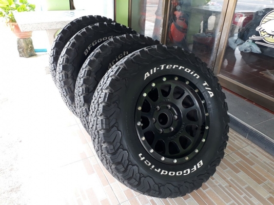 ล้อขอบ 16 พร้อมยาง bf goodrich allterrain ko2 สวยๆ