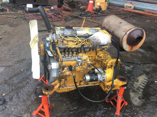 ขายด่วน เครื่องKOMATSU 4D95L