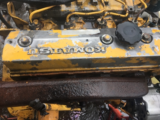 ขายด่วน เครื่องKOMATSU 4D95L