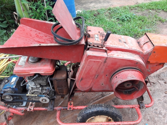 ขายเครื่องย่อยกิ่งไม้และพ่นยา ล้างรถได้ในตัวเดียวกัน