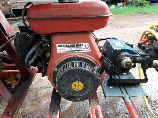 ขายเครื่องย่อยกิ่งไม้และพ่นยา ล้างรถได้ในตัวเดียวกัน