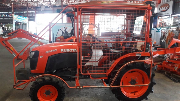 รถแทรกเตอร์มือสอง