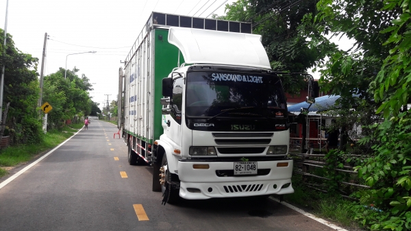 ขายอิซูสุ  เดกก้า 195 ยาว 7.20 เมตร  สภาพดีพร้อมใช้ เช็คไหม่ทุกจุด ขายอิซูสุ  เดกก้า 195 ยาว 7.20 เมตร  สภาพดีพร้อมใช้ เช็คไหม่ทุกจุด