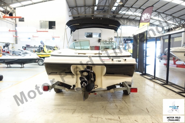 เรือมือสองสภาพสายงาม พร้อมลงแล่นน้ำได้เลย ปี 2007 Maxum 1700 MX เรือมือสองสภาพสายงาม พร้อมลงแล่นน้ำได้เลย ปี 2007 Maxum 1700 MX
