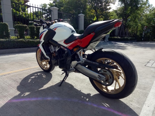 Cb650f ปี2016 สภาพนางฟ้า ออกรถใช้เงิน9999 บาทรวมค่าจัด