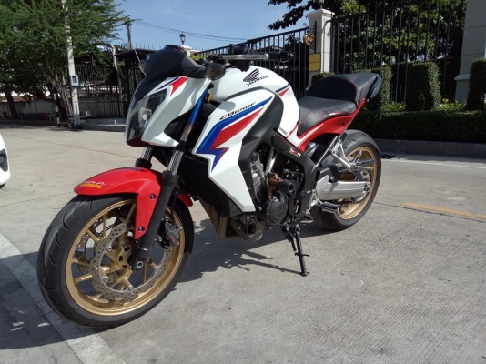 Cb650f ปี2016 สภาพนางฟ้า ออกรถใช้เงิน9999 บาทรวมค่าจัด