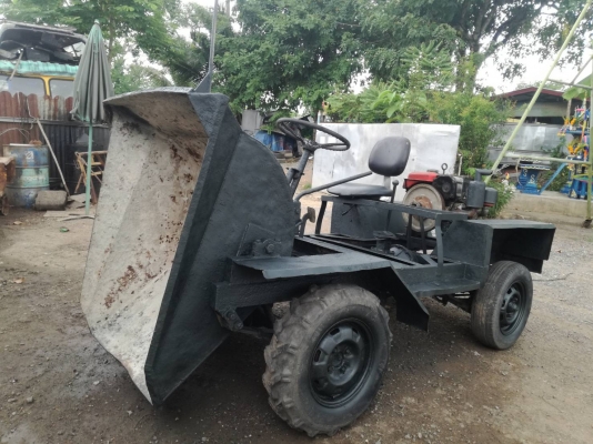 รถดั๊มเปอร์พร้อมใช้งาน