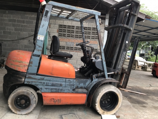 รถฟอร์คลิฟต์ TOYOTA รุ่น 6 สภาพดีพร้อมใช้งาน