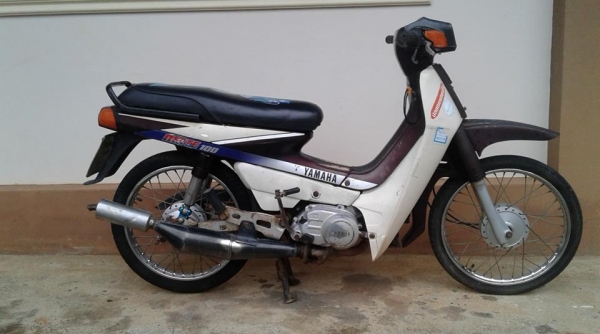 ขาย ยามาฮ่าเมท100 เล่มพร้อมชุดโอนภาษีขาดเครื่องดีสีเดิมยังสด ขาย ยามาฮ่าเมท100 เล่มพร้อมชุดโอนภาษีขาดเครื่องดีสีเดิมยังสด