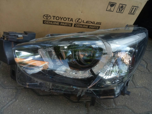 ไฟหน้า MAZDA2 SKYACTIVE