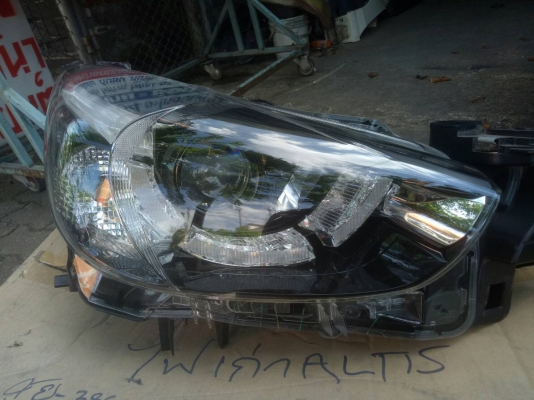 ไฟหน้า MAZDA2 SKYACTIVE