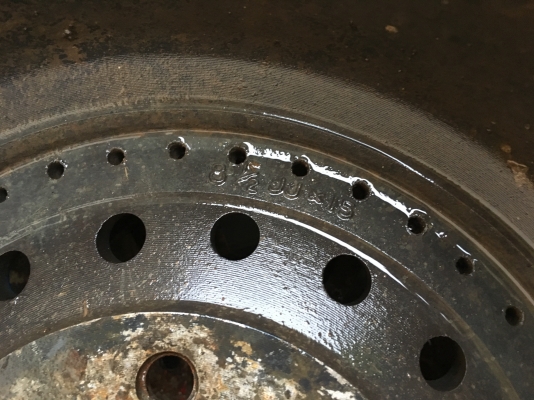 แมกซ์หยดน้ำ มี1 คู่ ขอบ15 กว้าง8.5 6รู ออฟเซต-34 ส่งได้ทั่วไทย